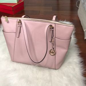 FINAL PRICE Michael Kors Soft Pebbled Tote
